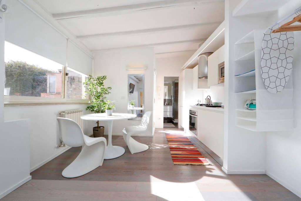 Apartment Bright Cozy Trastevere - Collection *